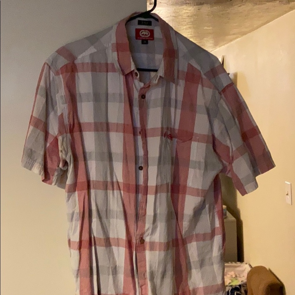 Men’s casual short sleeve button down